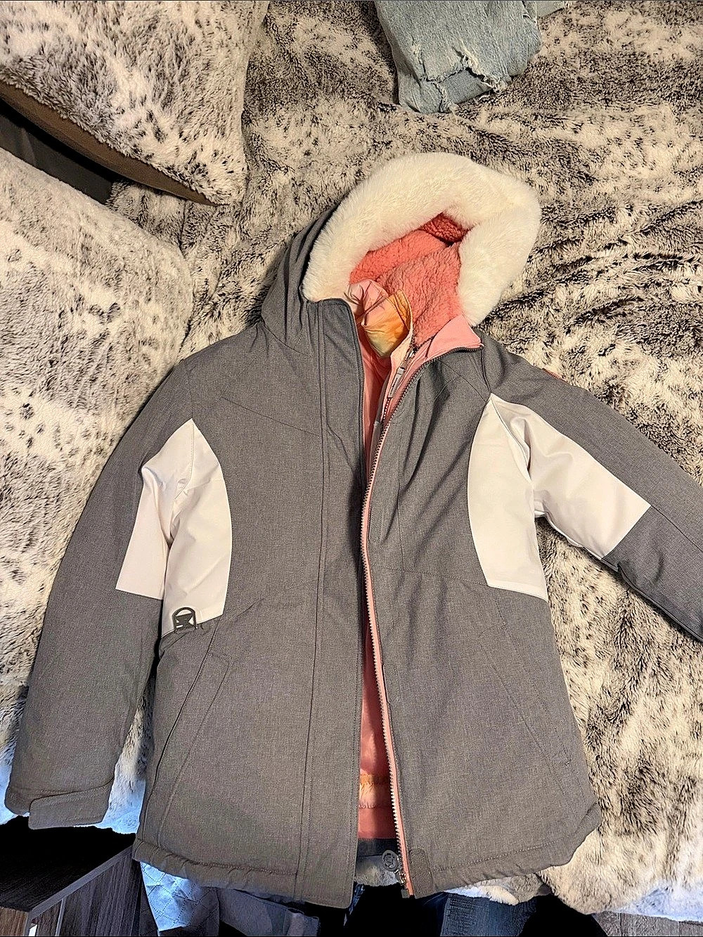 ZeroXposur Girls Puffer Jacket in Gray & Pink Size 14/16 New